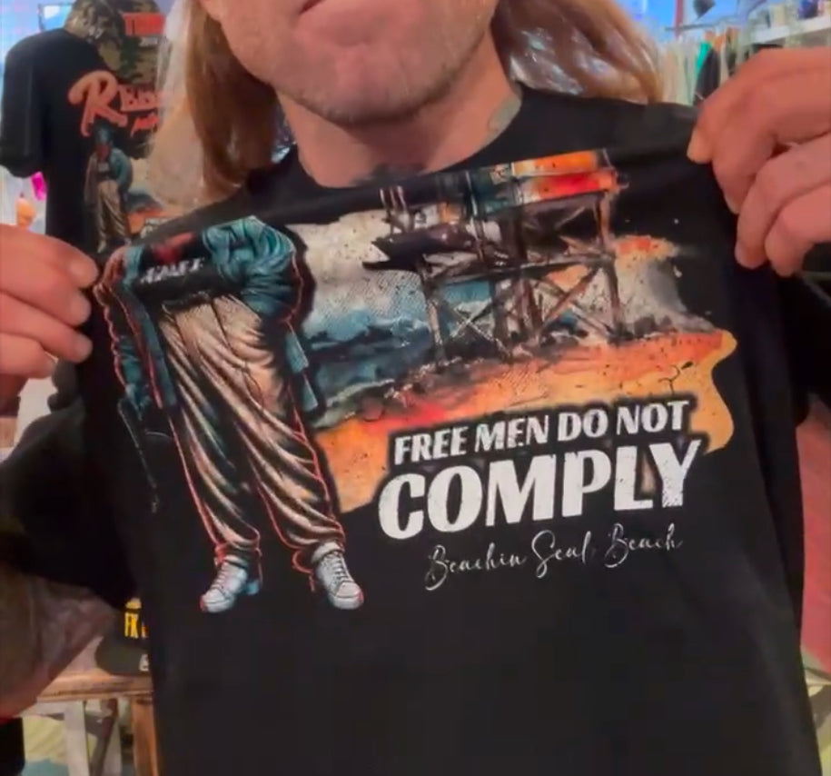 FREE MEN DO NOT COMPLY/REBEL PATRIOT TEE