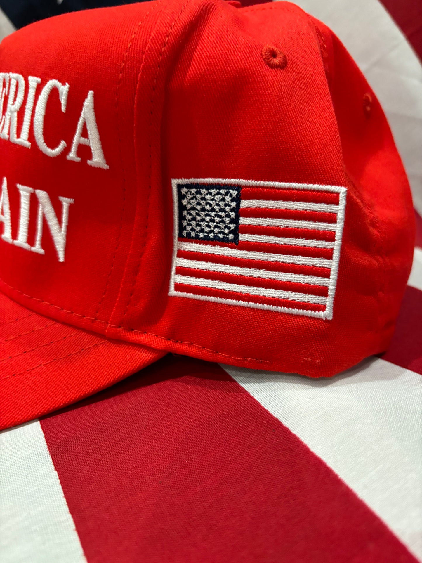 LIMITED EDITION OFFICIAL TRUMP HAT