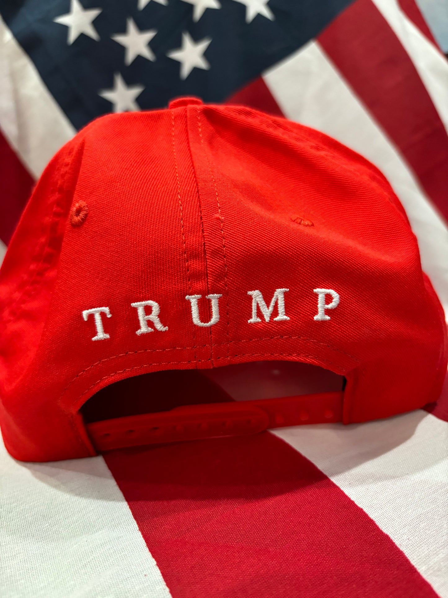 LIMITED EDITION OFFICIAL TRUMP HAT